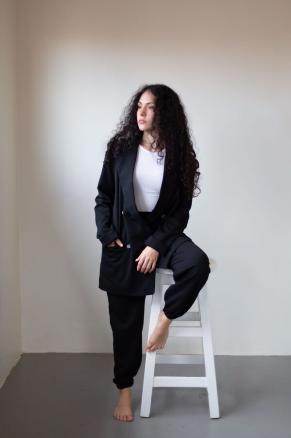 The J14 Blazer - Image 3